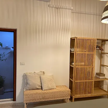 Cri House